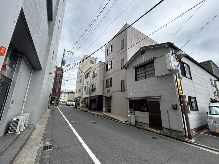 サークルSの外観
