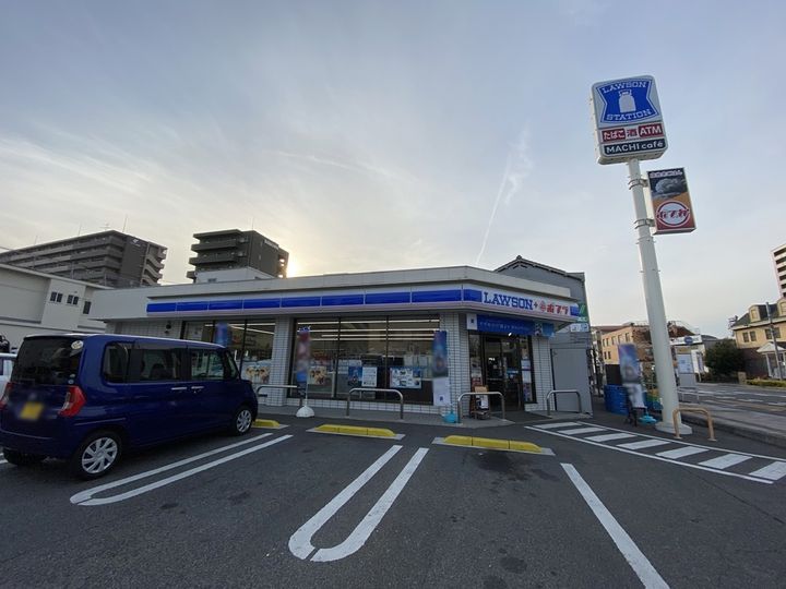 サークルSの周辺