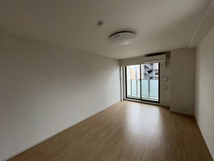 シティー柳町の居間