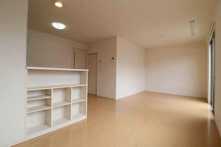 プランドール B棟の居間