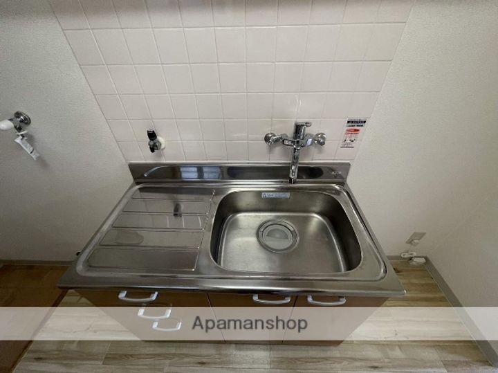 岡山県岡山市北区今1丁目の賃貸マンションの内装