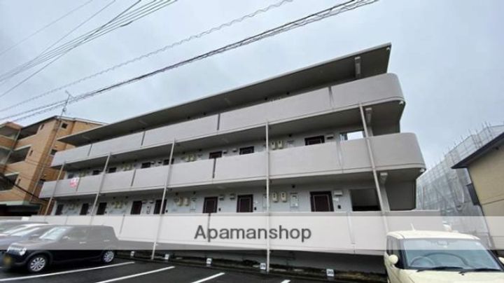 岡山県岡山市北区今1丁目の賃貸マンションの外観