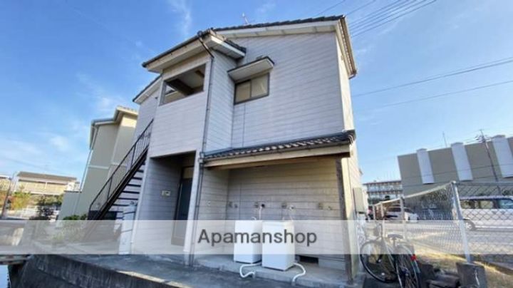 ウォーターコート三野201の外観