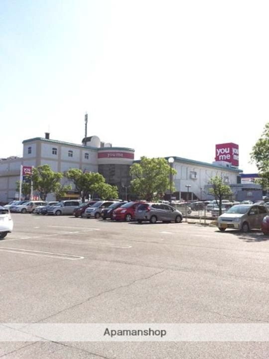 グランディール A棟の周辺