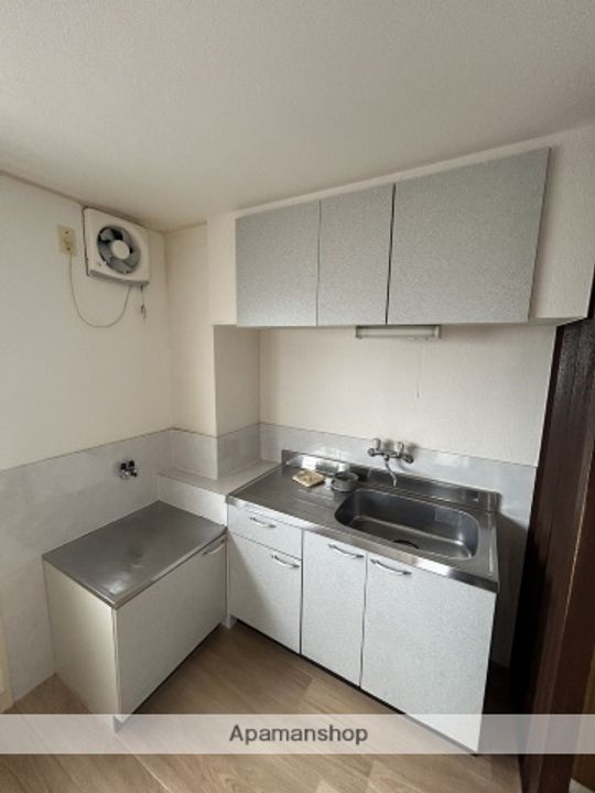 国際コーポ502のキッチン