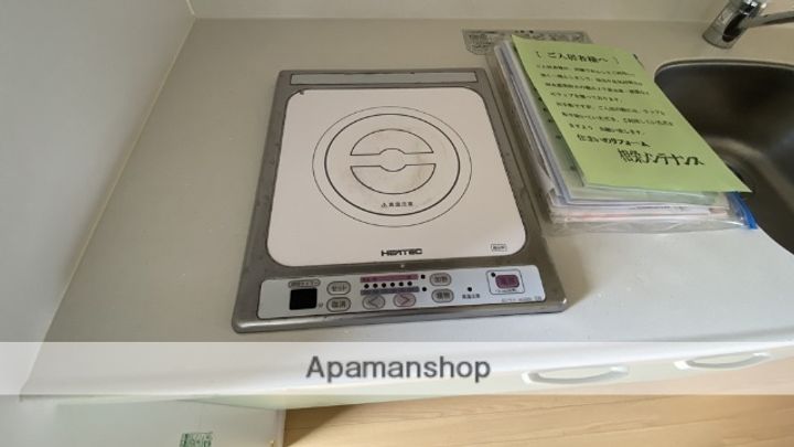 さにぃてらす’06の内装