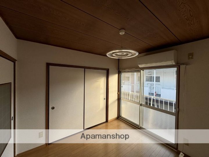 野田マンション C棟22の居間