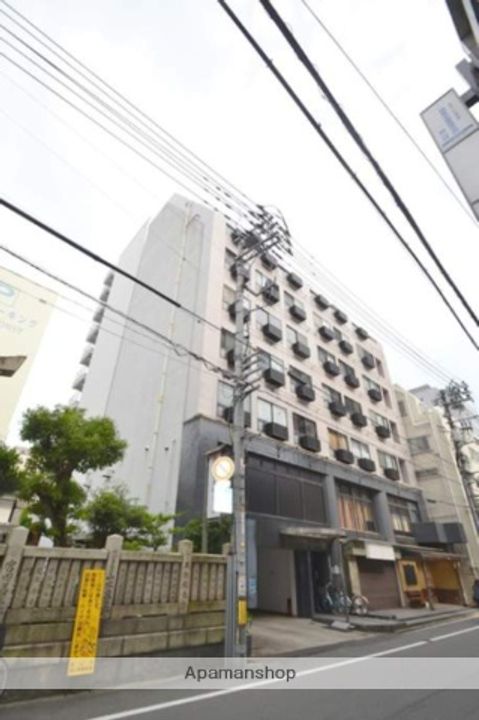 スプランドゥール中山下803の外観