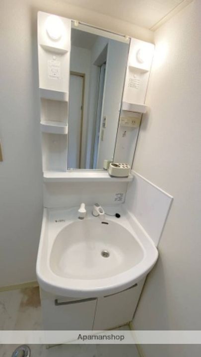 グレースメゾン湊 F棟の内装
