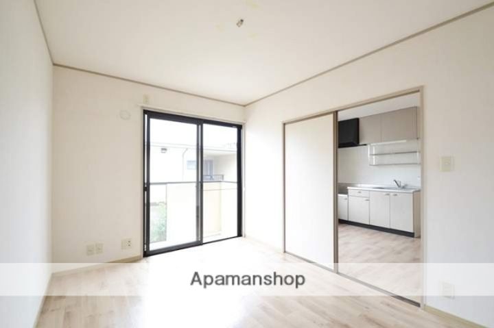 パティオヴェルデAの居間