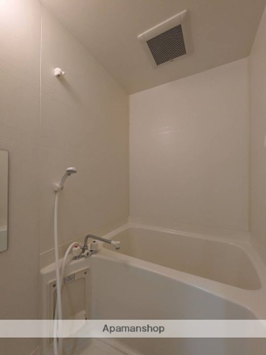 AXⅠS伊島の風呂