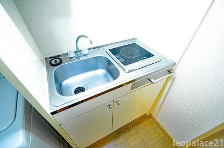 レオパレスOZー1のキッチン