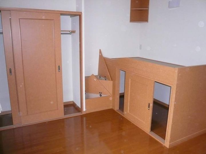 レオパレスイシハラⅡ102の居間