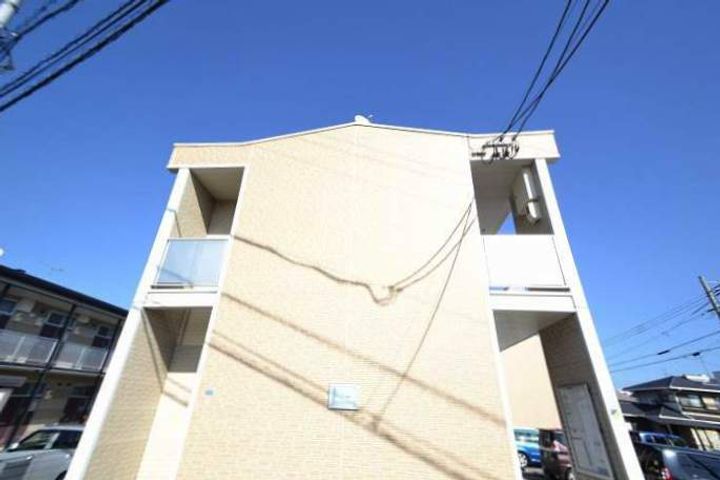 レオパレスジェイ新福の外観