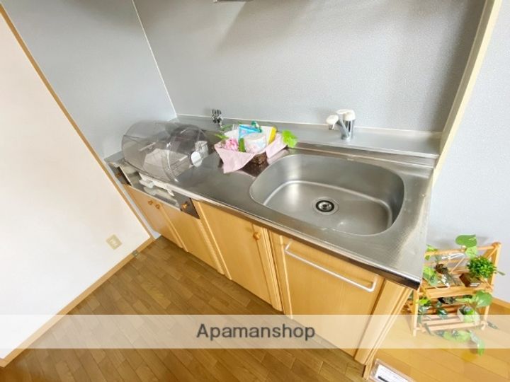 えとあシティE棟201のキッチン