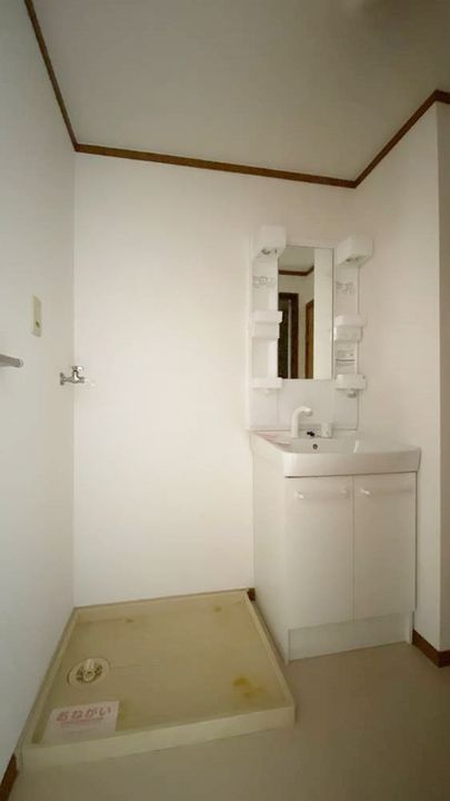 ドミール北小路の内装