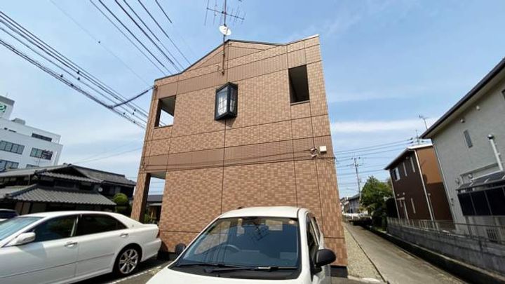 フィールドアップの外観