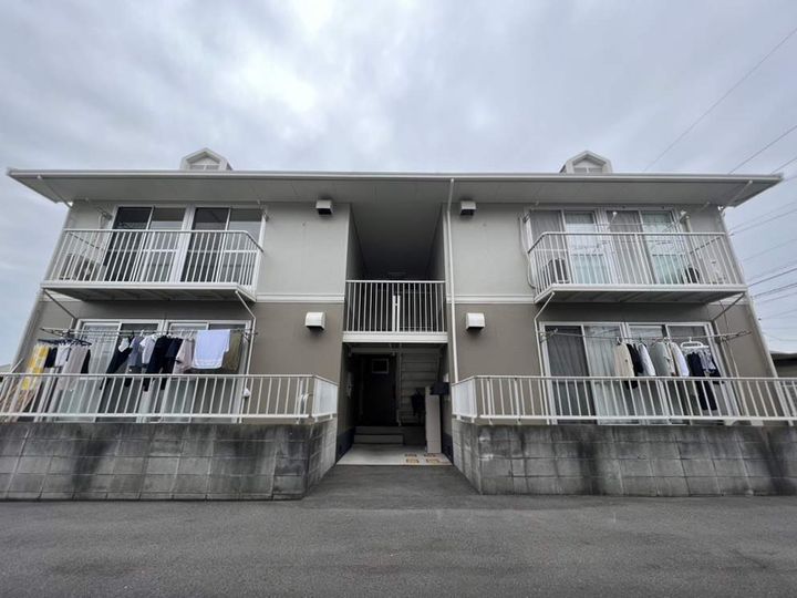 シャトル春水 A棟の外観