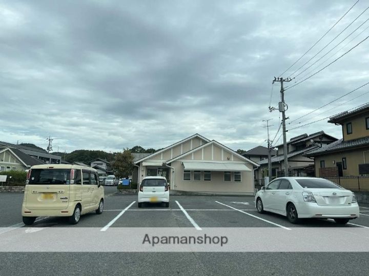 一番館瀬戸の周辺