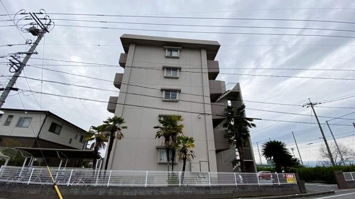 吉備ハイコーポの外観