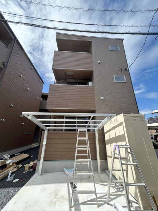 REGALEST SK 高柳(レガリスト エスケイ タカヤナギ)101号室の外観