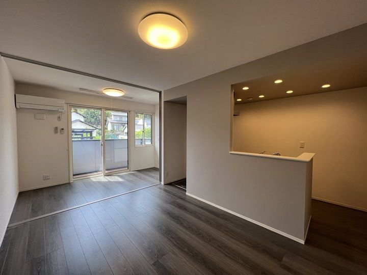 うぐいす館の居間