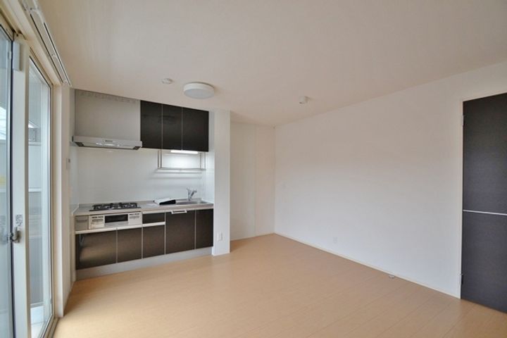 レーブ・マルシェの居間