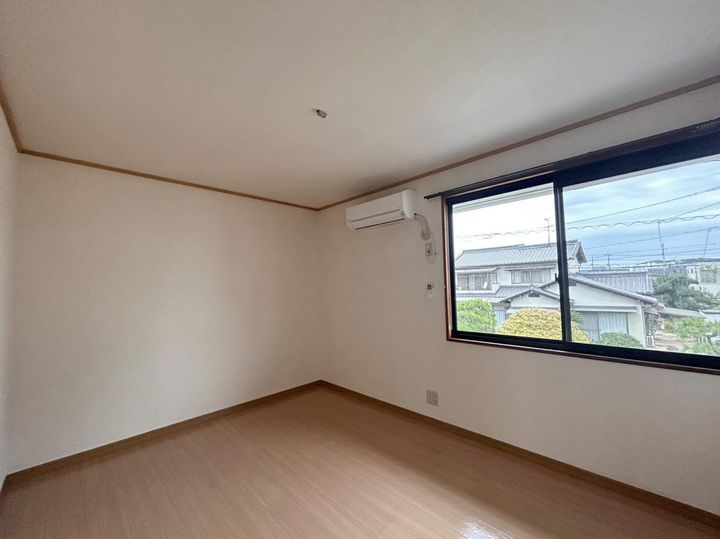 エントピア虫明の内装