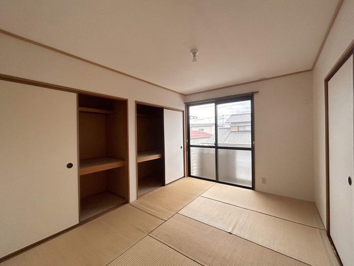 エントピア虫明の内装