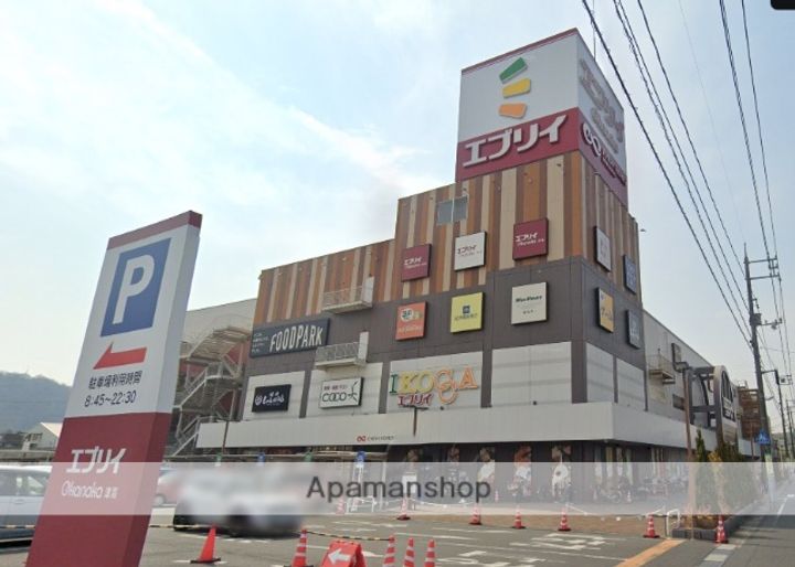 モンテレイ Eの周辺