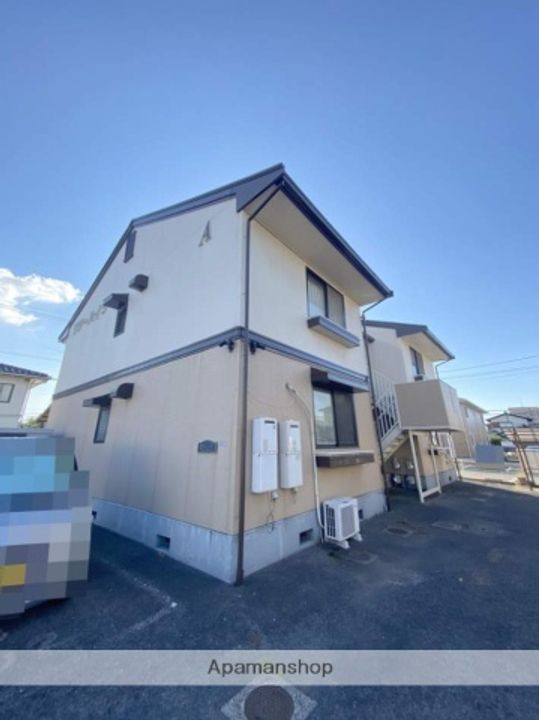 リリーハイツ岡本 A棟201の外観