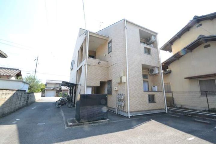 さんさん館 Dの外観