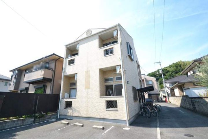 さんさん館 Dの外観