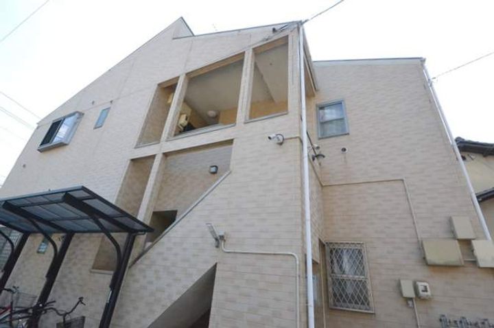 さんさん館 Dの外観