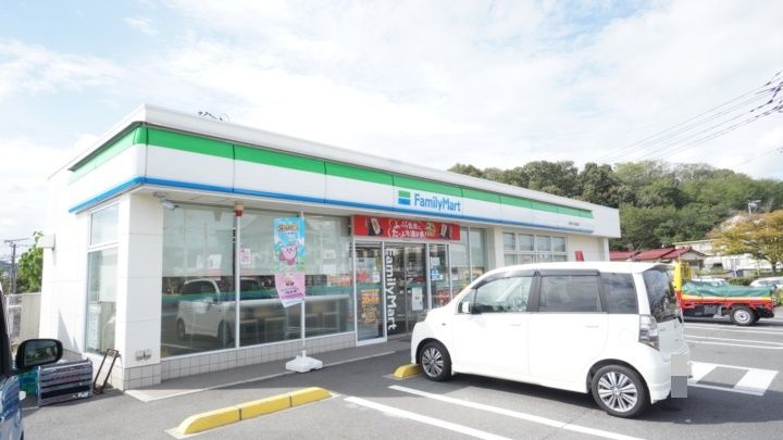 ベル・アンジュの周辺
