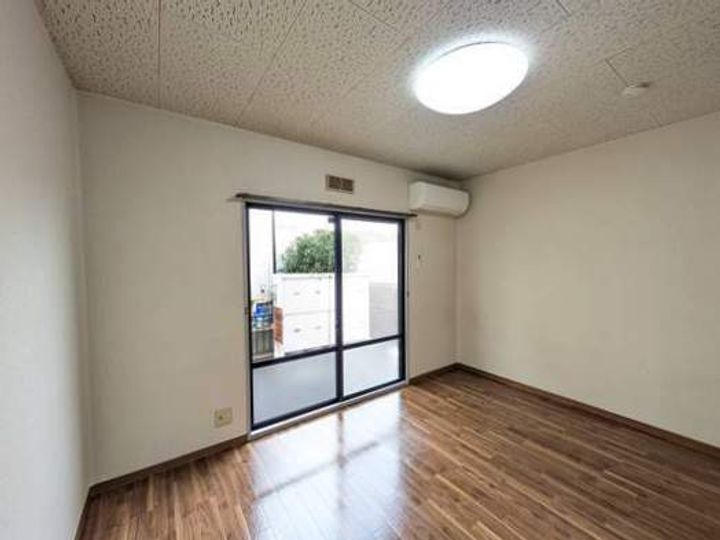 エポック鴨方105号室の内装