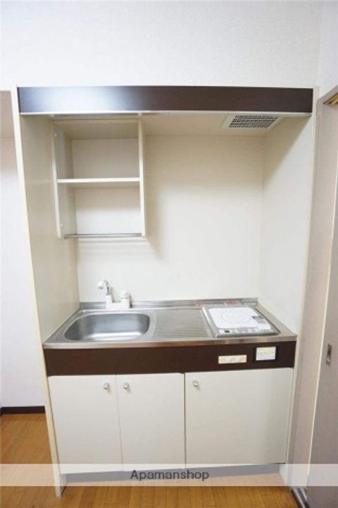 カーサ・ナリトモ中庄のキッチン