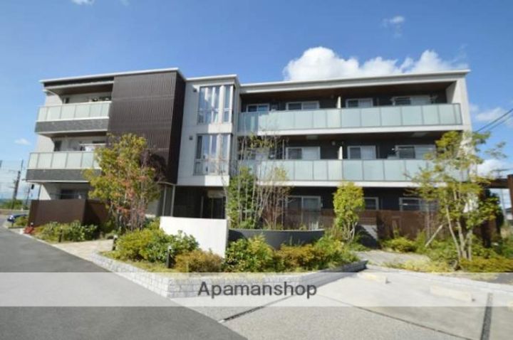 クラレッド マーレの外観