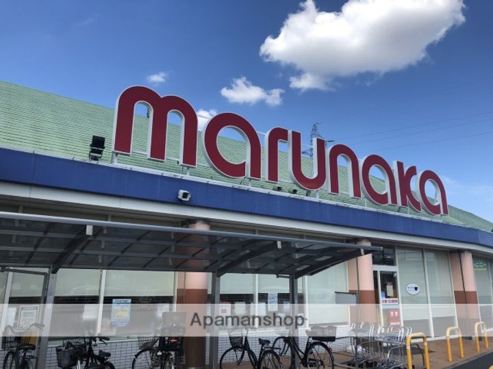 クラレッド マーレの周辺