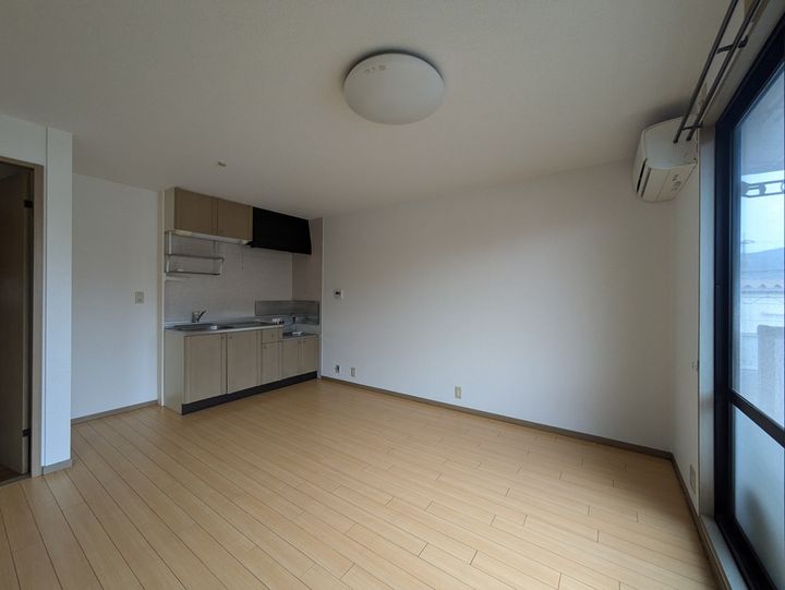 レイモンドサンヴィレッジD棟202号室の内装