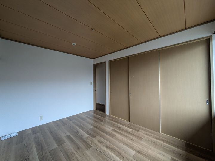 レイモンドサンヴィレッジD棟202号室の内装