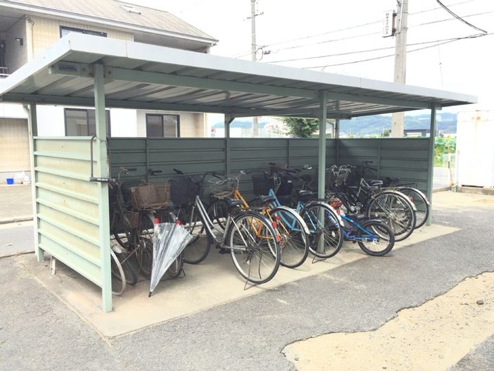 アルカジア石部 E棟E102の内装