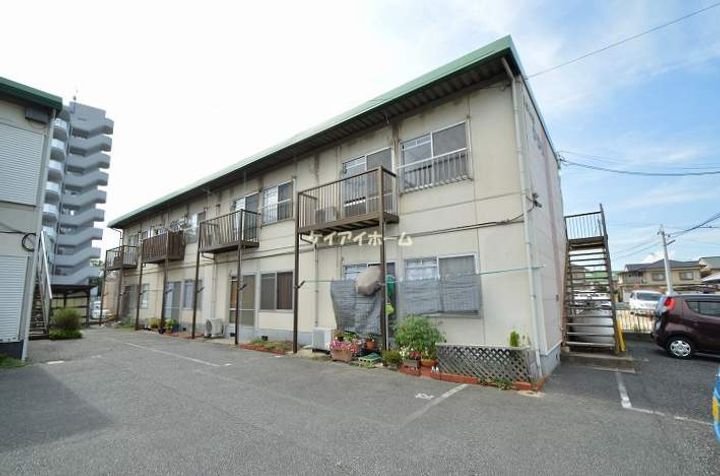 パナハイツかなや 1の外観