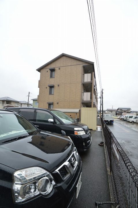 フレブラースの外観