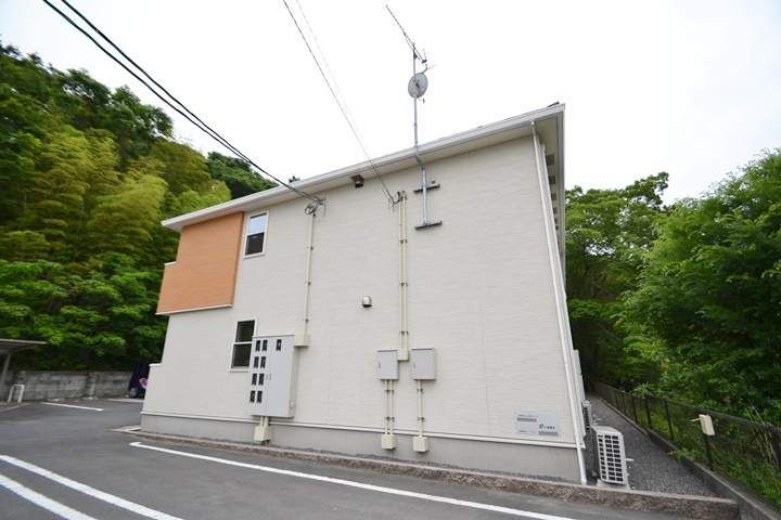 カメリア ヒルズの外観