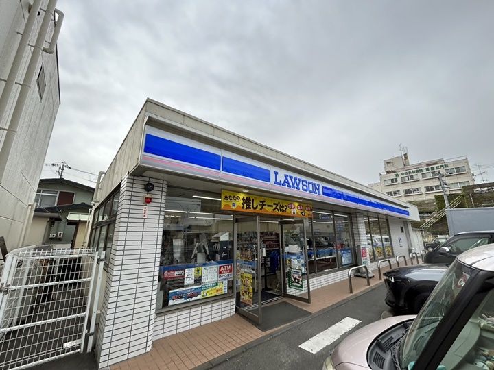 カメリア ヒルズの周辺