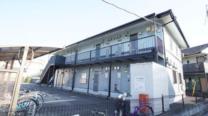 ファミール・ビラAの外観