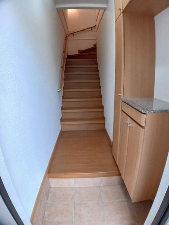 メゾン ソレイユC棟の玄関