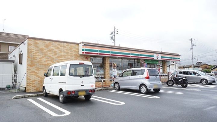 ル・クレストの周辺