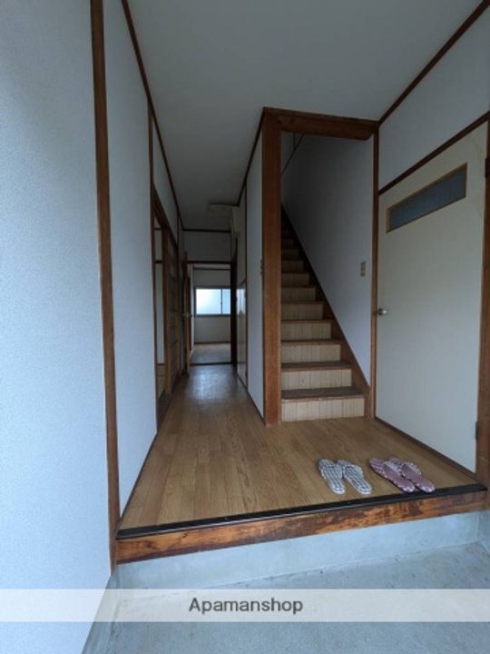 岡山県倉敷市西富井(一戸建)の賃貸物件戸建ての玄関
